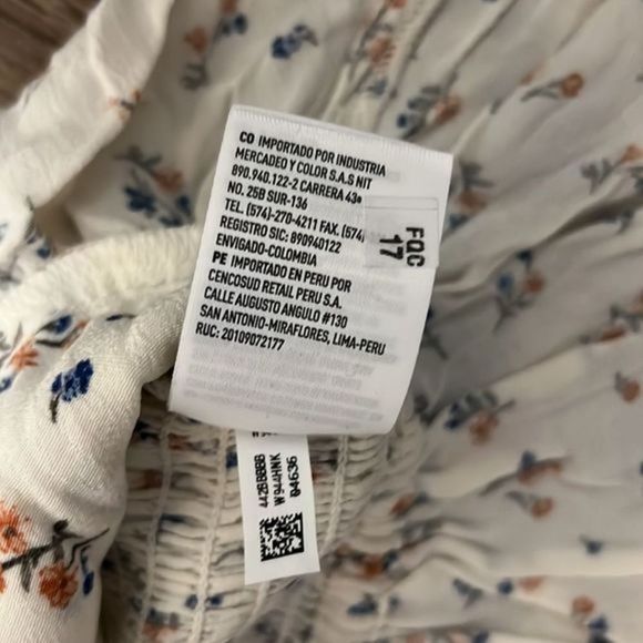 American Eagle Crop Top - Picture 10 of 11